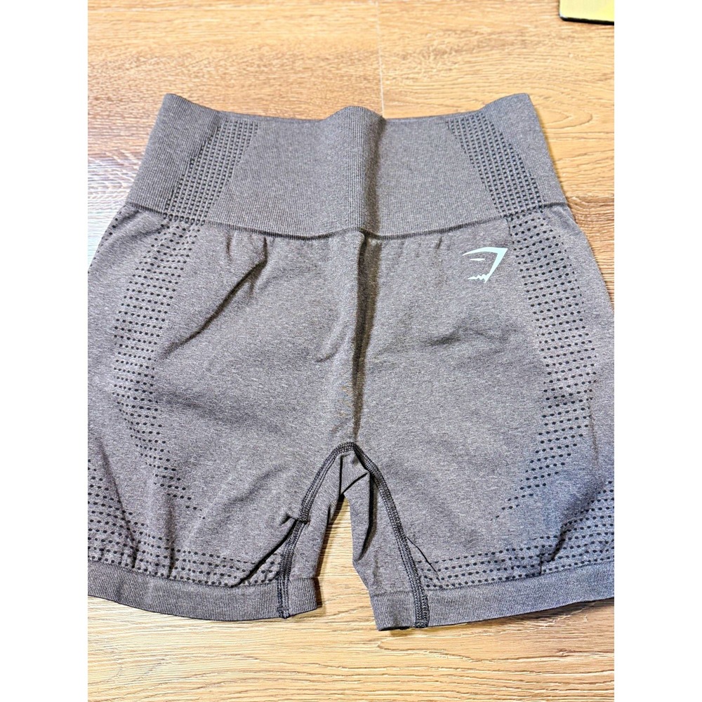 Gymshark Women's brown Seamless Stretch Biker Shorts Size S Logo Gym Training